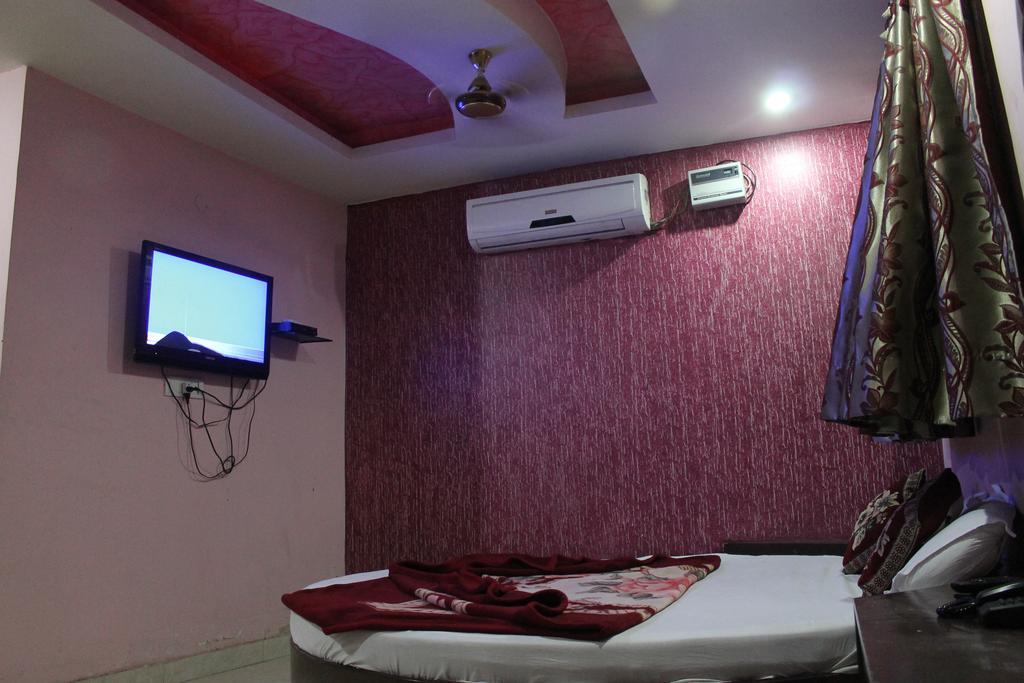 Hotel Hridey Inn New Delhi Exterior foto
