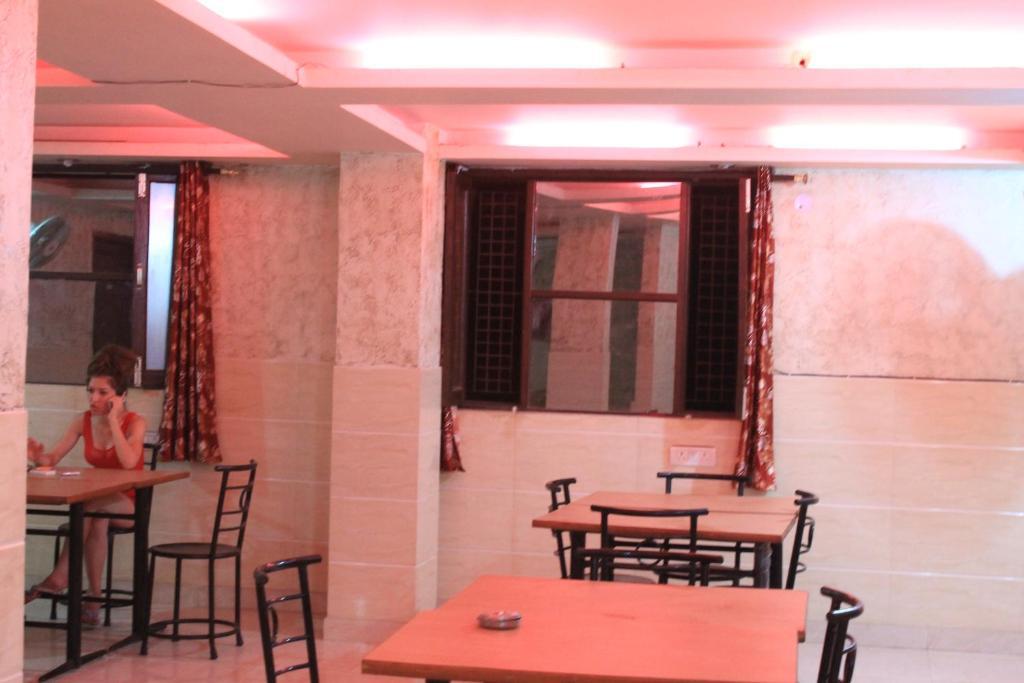 Hotel Hridey Inn New Delhi Exterior foto